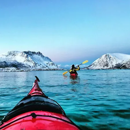 Lyngvaerstua Feriehus *