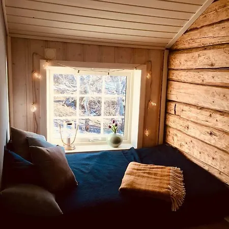 Lyngvaerstua * Kleppstad